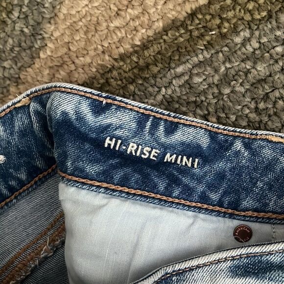 EUC AMERICAN EAGLE SIZE 4 HI RISE MINI JEAN SKIRT DISTRESSED - Picture 8 of 8